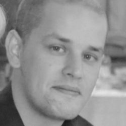 Симпатичный русский парень ищет девушку для реальной встречи, Саратов Симпатичный русский парень ищет девушку для реальной встречи, Саратов