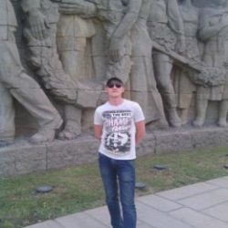 Парень из Саратов. Ищу девушку возраст не важен Парень из Саратов. Ищу девушку возраст не важен