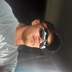 Ищу девушку. Русский парень, спортивного телосложения из Саратов Ищу девушку. Русский парень, спортивного телосложения из Саратов