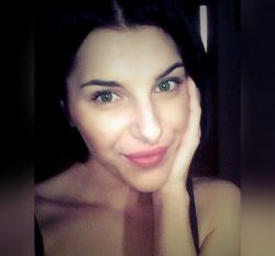 Девушка из Саратов. Хочу девушку для интим встреч Девушка из Саратов. Хочу девушку для интим встреч