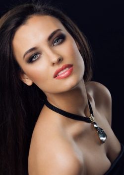 Стройная брюнетка с волшебными губками познакомлюсь с мужчиной в Саратове Стройная брюнетка с волшебными губками познакомлюсь с мужчиной в Саратове