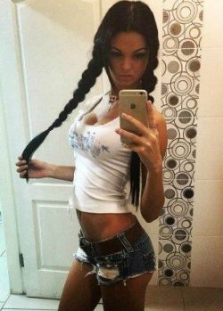 Миниатюрная девушка ищет мужчину в Саратове Миниатюрная девушка ищет мужчину в Саратове