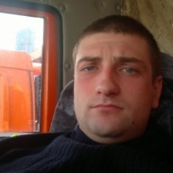 Парень. Ищу Девушку в первую очередь для ласк руками друг другу, залезем друг другу в трусики ! Парень. Ищу Девушку в первую очередь для ласк руками друг другу, залезем друг другу в трусики !